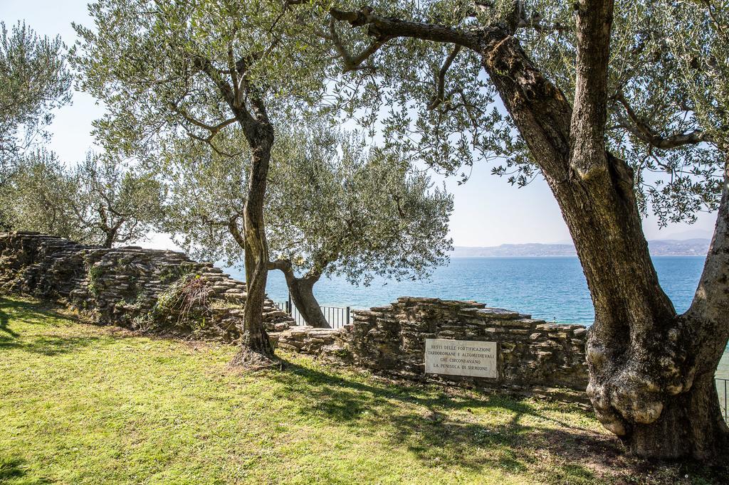 Hotel Ideal Sirmione Exterior photo