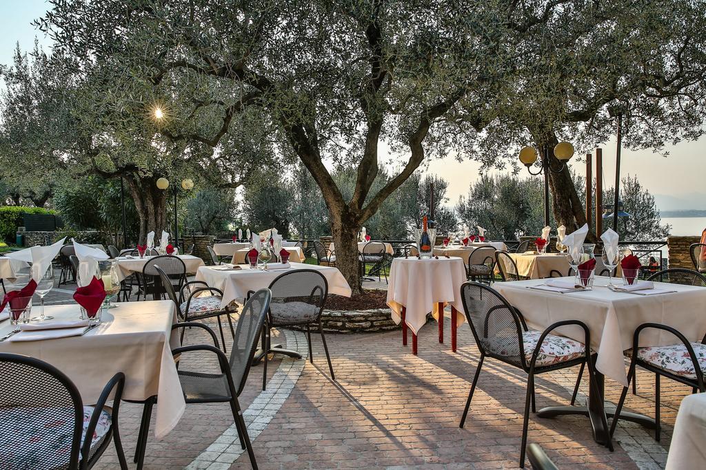 Hotel Ideal Sirmione Exterior photo